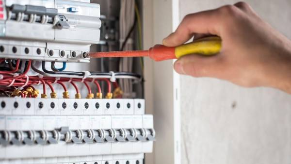 Αξιόπιστες Ηλεκτρολογικές Υπηρεσίες